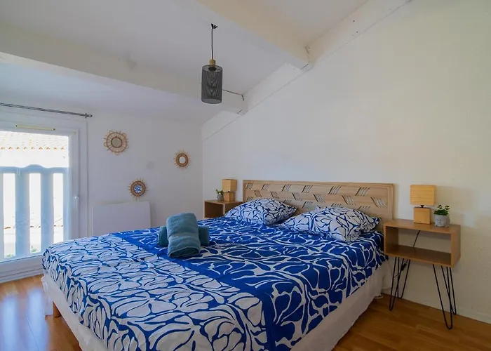 Maison Au Bord Du Bassin De Thau Marseillan (Herault)