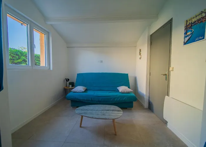 Maison Au Bord Du Bassin De Thau Marseillan (Herault)